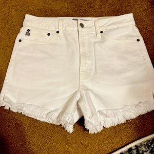 New With Tags White Denim Frayed Shorts!